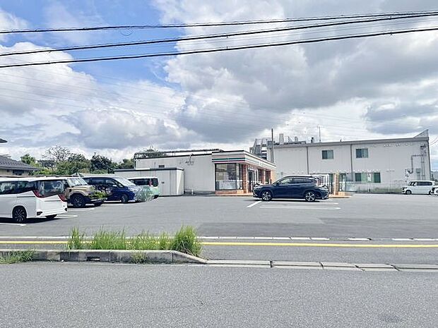 セブン-イレブン 柏関場町店 600m