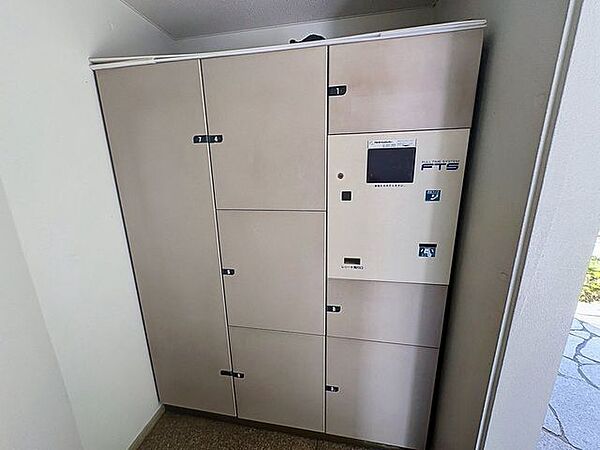 宅配ボックス