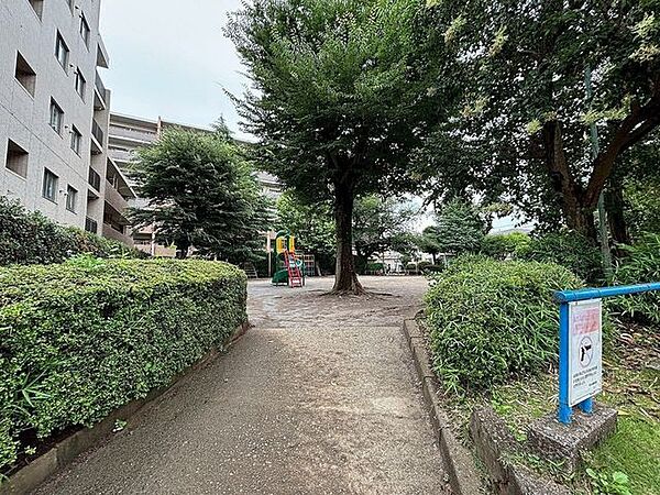 北花崎緑地 67ｍ 90m