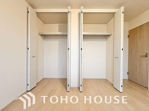 「スッキリ収納の居室」クローゼット付きのため、お部屋はすっきり広々と使うことができます。