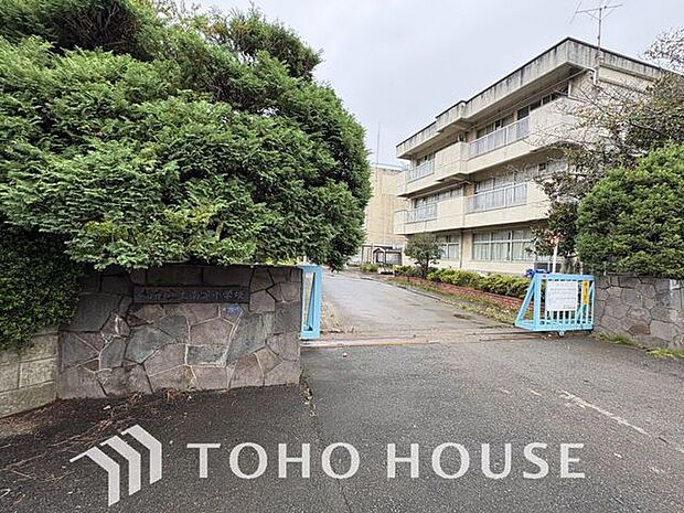 柏市立土南部小学校 598ｍ 700m