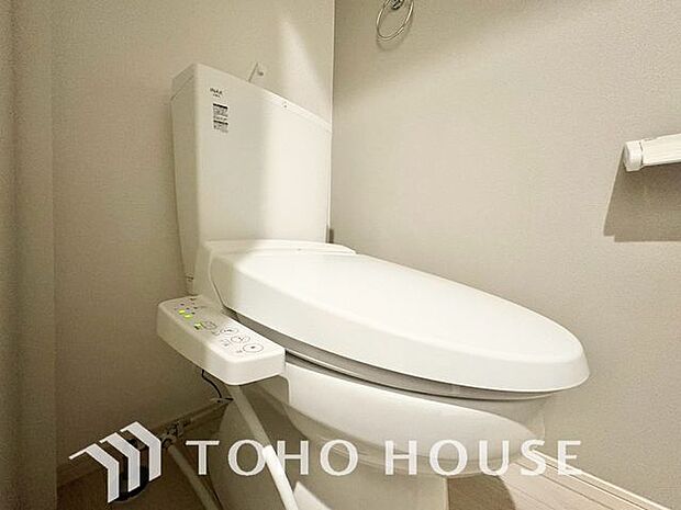 「ウォシュレット機能付き」優れた節水効果や汚れが付きにくい便座など、ほしかった機能が揃ったウォシュレット一体型トイレです。