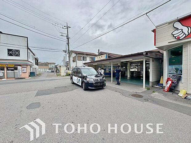 六実駅(東武 野田線) 871m 1140m