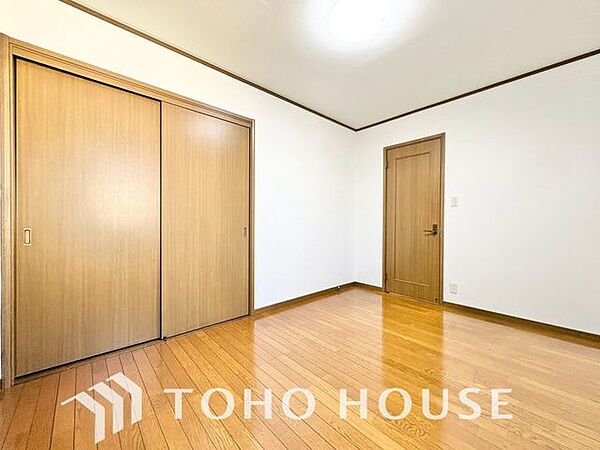 「明るい居室」温もりある自然光を感じていただける居室です。