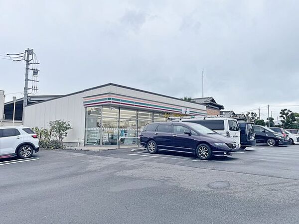 ニトリ 柏店1600m