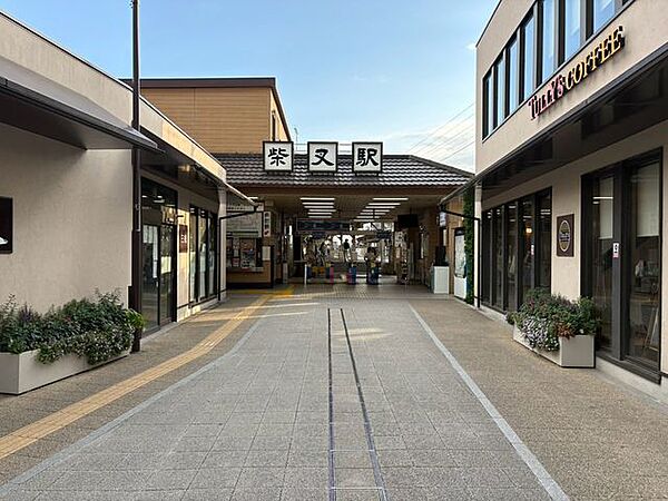 柴又駅　 800m