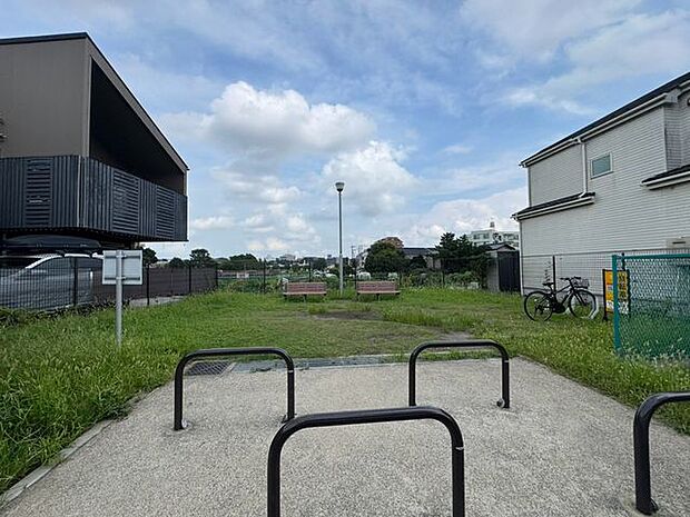 篠塚第三公園 400m