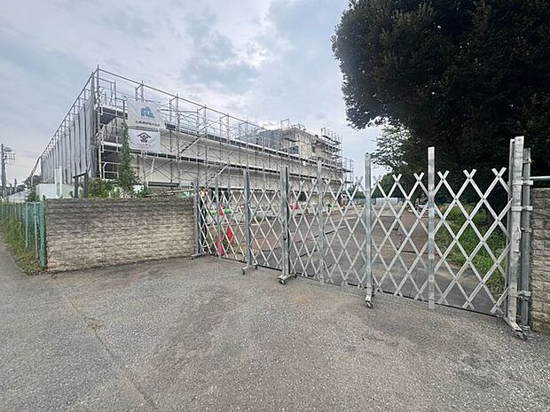 柏市立高田小学校 徒歩8分。 580m