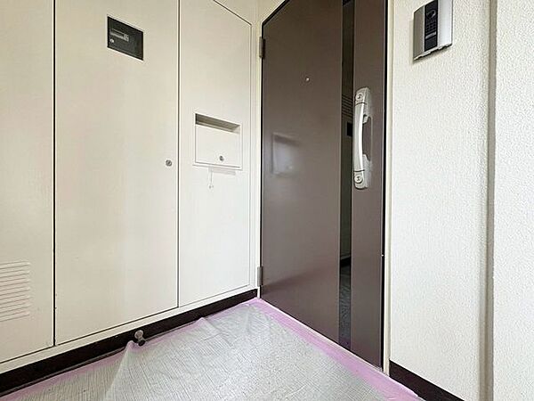 「玄関」「ただいま」・「おかえり」。新居で交わす家族同士の何気ないやり取りがただ何となく嬉しいんです。自分のお家を手に入れた事の喜びが感じられるお客様からの素敵なエピソードです。