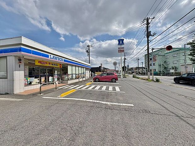 ローソン鎌ケ谷二丁目店 徒歩10分。 760m