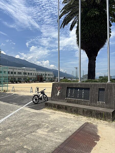 豊岡小学校
