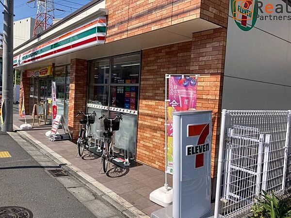 セブンイレブン川崎渡田山王町店 徒歩3分。 230m