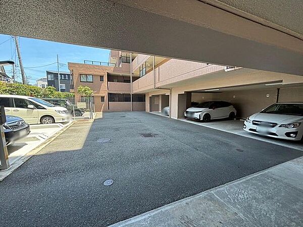 駐車場の空き状況についてもお気軽にお問い合わせください♪