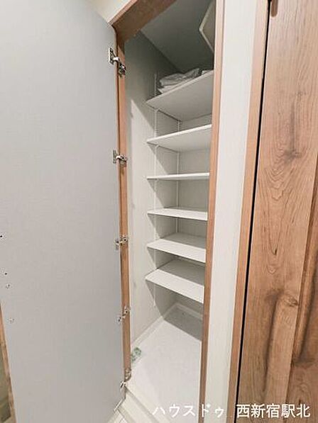 玄関横シューズ収納