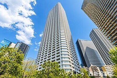 外観:地下2階・地上60階建/総戸数953戸の高層タワーマンション 外観:地下2階・地上60階建/総戸数953戸の高層タワーマンション