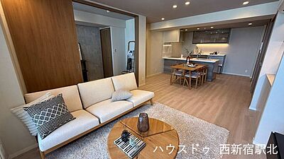 外観:■「新大久保」駅徒歩8分 ■81.42m2の3LDK♪■新規フルリノベーション(2026年8月完成) 外観:■「新大久保」駅徒歩8分 ■81.42m2の3LDK♪■新規フルリノベーション(2026年8月完成)