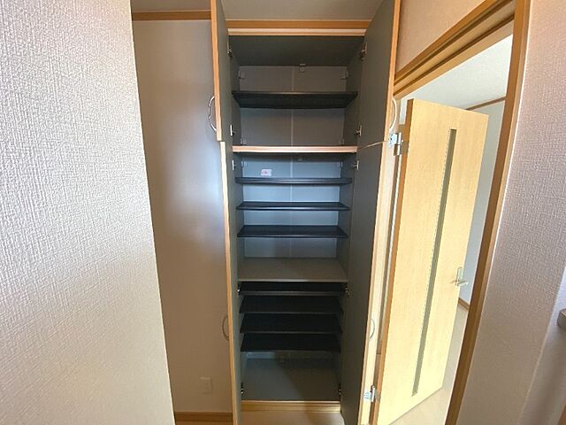 収納