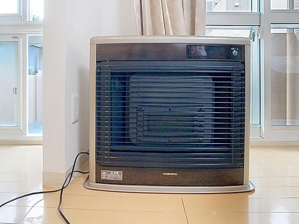 高級ストーブを設置。まだ新しいです♪