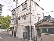 東部市場前駅より徒歩7分 築32年9ヶ月 3階建の賃貸物件