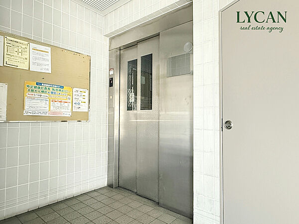エントランスを拡大表示
