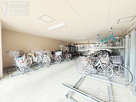自転車置場です。空き状況は入居前にご確認ください。