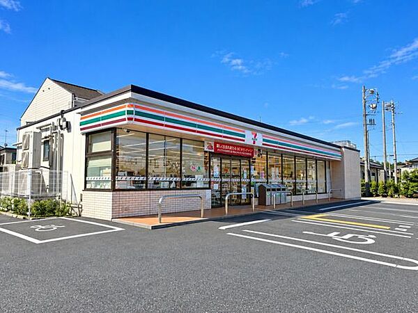 セブンーイレブン 草加瀬崎町店 2270m
