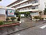 周辺：三郷市立立花小学校 630m