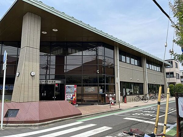 三郷市立早稲田図書館 1000m