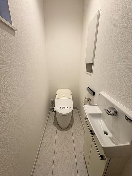 １階トイレ