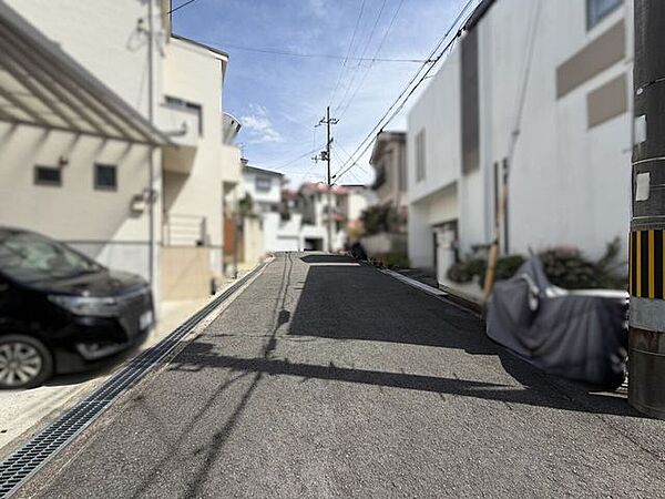 6メートルの広々前道♪