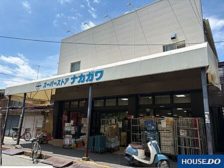 スーパーストアナカガワ 男山店 240m