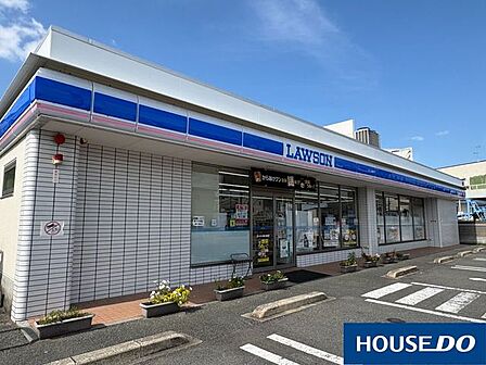 ローソン八幡久保田店 360m
