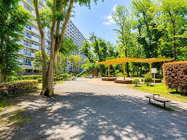 どんぐり公園 560m