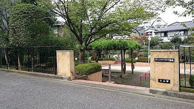 富士前東児童遊園地 600m