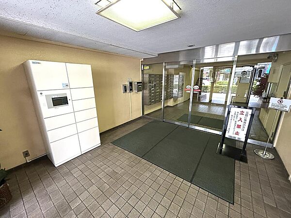 エントランス