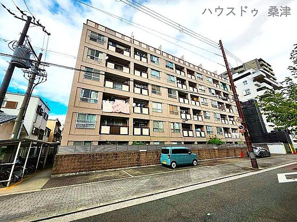 外観：327002990666
