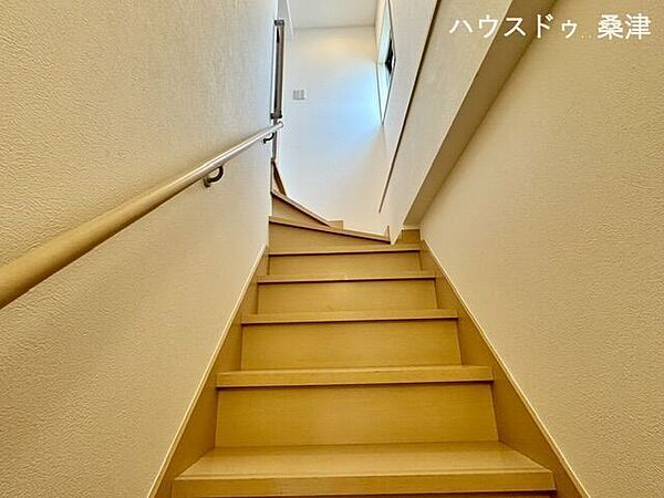 2階へとつづく階段