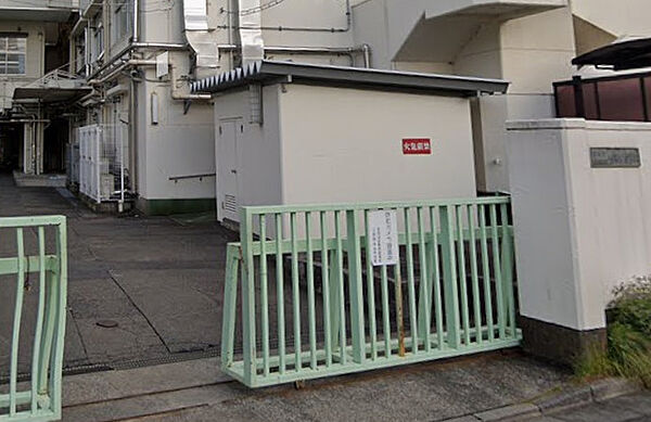 世田谷区立上祖師谷中学校