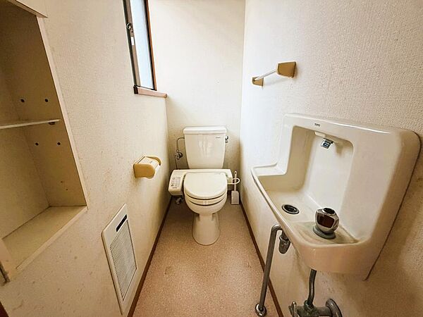 トイレは2か所設置