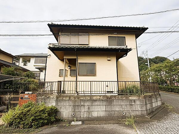角地で開放的な立地
