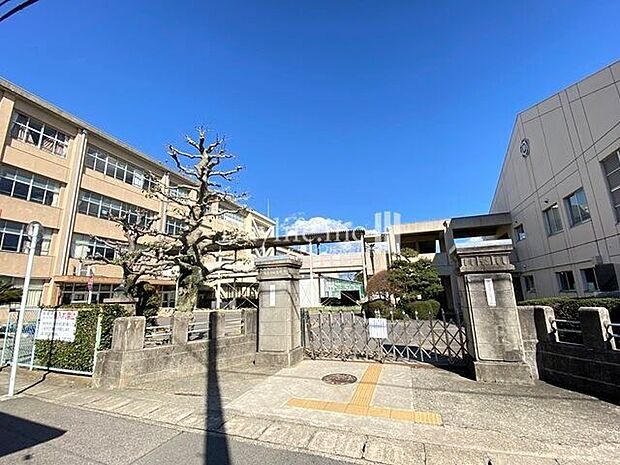 犬山市立犬山南小学校 550m