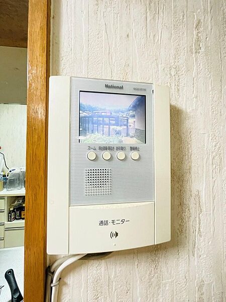 モニター付きインターフォン