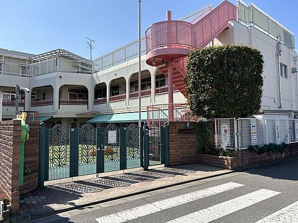 れんげ南街保育園 230m