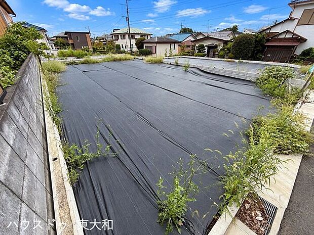 開放感のあるゆったりとした敷地！130.25m2の広さがあり、建物だけでなく外構までこだわった住まいづくりを楽しめます。
