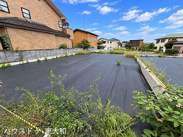 マイホームの夢を叶える130.25m2の土地！駐車スペースやお庭の配置など、敷地の広さを活かしたプランニングが可能です。