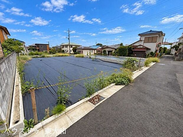 130.25m2の広さを活かせる整形に近い敷地！建物はもちろん、駐車場やお庭、ウッドデッキなども含めた住まいづくりを検討できます。