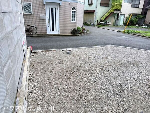 整った形状の整形地で、敷地を有効活用しやすいのが魅力的。建物の配置や間取りも設計しやすく、理想の住まいを実現しやすい土地です。