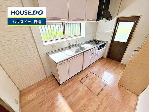 キッチンを拡大表示