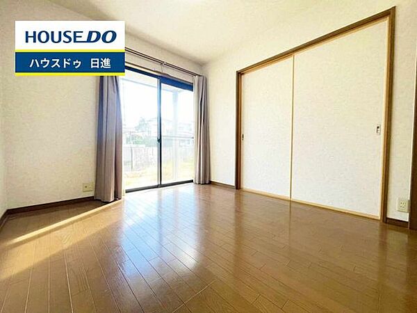洋室を拡大表示