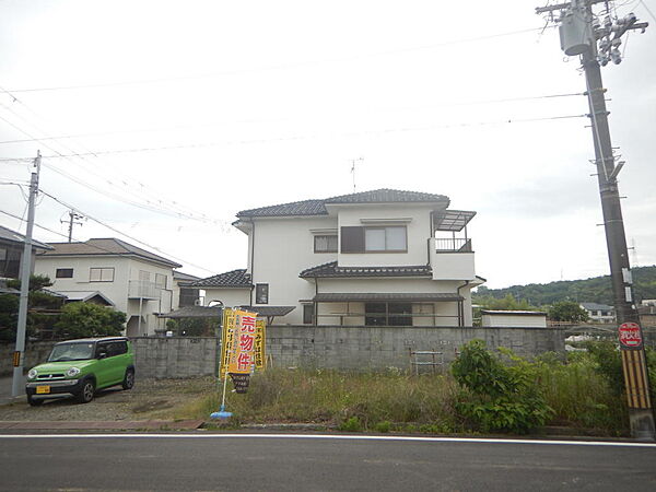 外観：327002167282